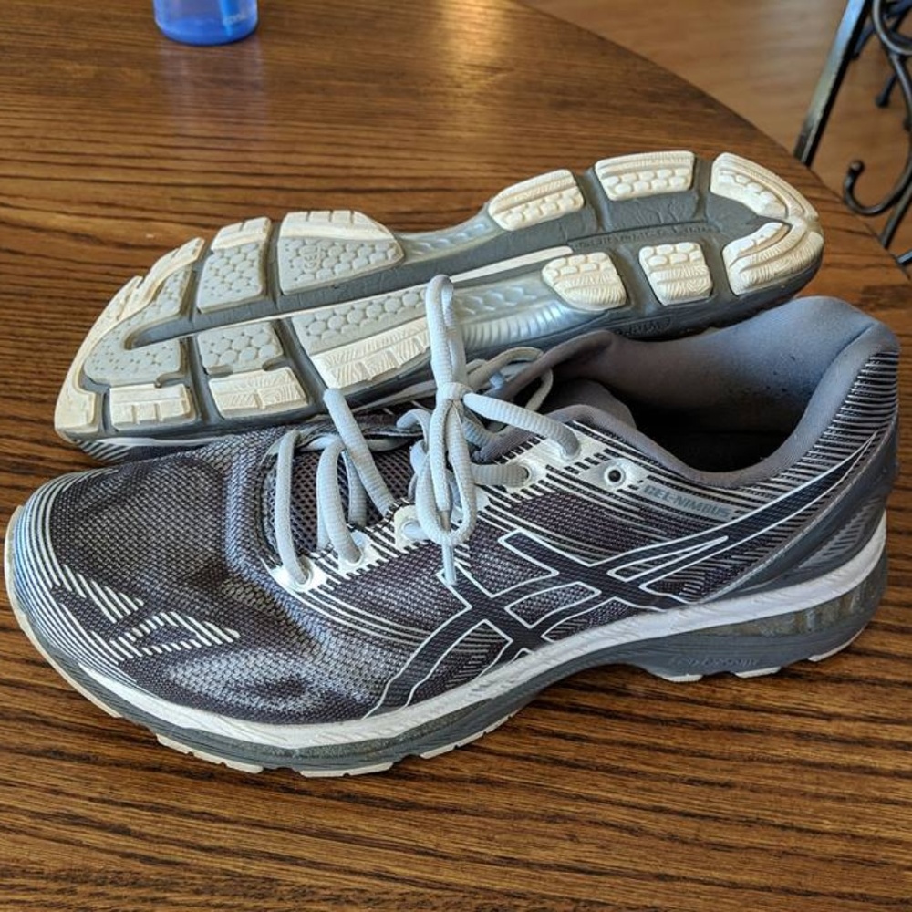 Asics Shoes size 9